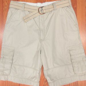 LEVI'S REGULAR FIT 100% COTTON REGULAR FIT CARGO SHORTS KHAKI Sz 40